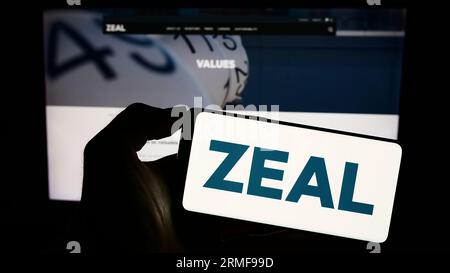 Zeal nutrition needs a new logo: zeal the deal | Logo design contest |  99designs