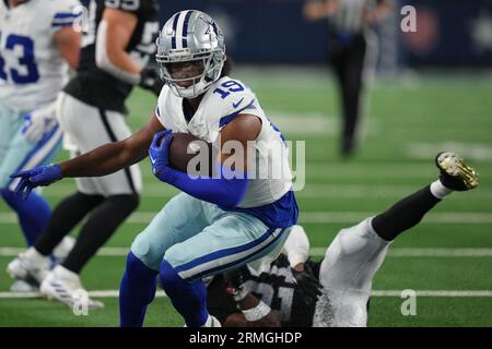 Dallas Cowboys wide receiver Dontario Drummond runs for a first down  News Photo - Getty Images