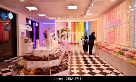 Swinoujscie, Poland. 15 August 2023. Inside Sweet Factory Store. Stock Photo