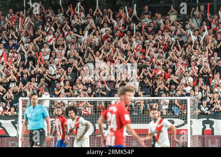 Madrid, Spain. 28th Aug, 2023. Rayo Vallecano fans seen cheering during the EA Sports 2023-24 La Liga match between Rayo Vallecano and Atletico de Madrid at Rayo Vallecano Stadium. Final score; Rayo Vallecano 0:7 Atletico Madrid. Credit: SOPA Images Limited/Alamy Live News Stock Photo