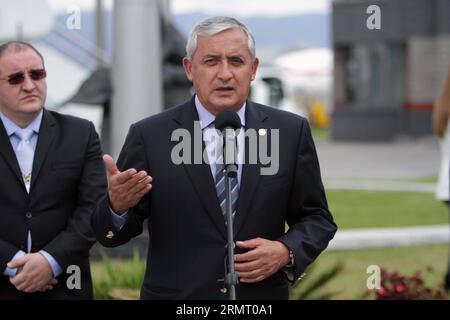 BOGOTA, Aug. 7, 2014 -- Guatemala s President Otto Perez Molina (R) delivers a speech during a welcome ceremony at the military base of Catam, in Bogota City, capital of Colombia, on Aug. 7, 2014. Otto Perez Molina arrived in Bogota to attend the inauguration ceremony for the second term of reelected Colombian President Juan Manuel Santos. German Enciso/) (ah) (fnc) MANDATORY CREDIT NO ARCHIVE-NO SALES FOR EDITORIAL USE ONLY COLOMBIA OUT COLOMBIA-BOGOTA-POLITICS-INAUGURATION COLPRENSA PUBLICATIONxNOTxINxCHN   Bogota Aug 7 2014 Guatemala S President Otto Perez Molina r delivers a Speech during Stock Photo
