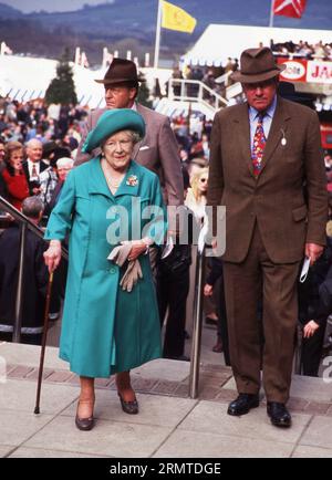 The Queen Mother at The Cheltenham Race Festival 12th March 1997   Photo by The Henshaw Archive Stock Photo