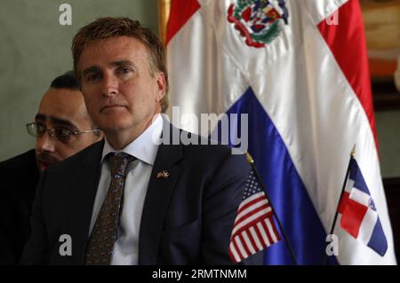 Photo taken on Sep. 13, 2014 show the US ambassador to the Dominican Republic James Brewster before the signing of an Anti-narcotics Cooperation agreement in Santo Domingo city, Dominican Republic. The United States Government donated 10 millon US dollars to support the fight against drug traffic in Dominican Republic, according to the local press. Roberto Guzman)(zhf) DOMINICA-SANTO DOMINGO-US-POLITICS e RobertoxGuzman PUBLICATIONxNOTxINxCHN   Photo Taken ON Sep 13 2014 Show The U.S. Ambassador to The Dominican Republic James Brewster Before The Signing of to Anti Narcotics Cooperation Agreem Stock Photo