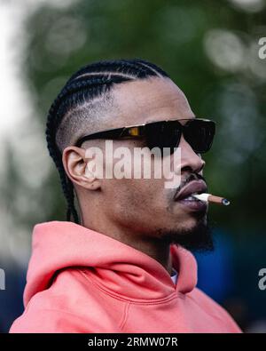 ahead of the Big 3 event at the o2 arena, Ryan Carter (the Hezigod) and Gerald Green attend a pick up game at the blue cage basketball curts, Deptford, London. Hezigod plays in one of the teams. copyright caroljmoir/alamy Stock Photo