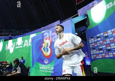 Manila, Philippines. 30th Aug, 2023. Li Kaier enters the court prior to the Group B match between China and Puerto Rico at the 2023 FIBA World Cup in Manila, the Philippines, Aug. 30, 2023. Credit: Wu Zhuang/Xinhua/Alamy Live News Stock Photo