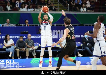 Pasay City, Metro Manila, Philippines. 30th Aug, 2023. Jalen Brunson (11) of USA during the FIBA Basketball World Cup group match between USA (white) and Jordan (black). USA Won 110-62 (Credit Image: © Dennis Jerome Acosta/Pacific Press via ZUMA Press Wire) EDITORIAL USAGE ONLY! Not for Commercial USAGE! Stock Photo