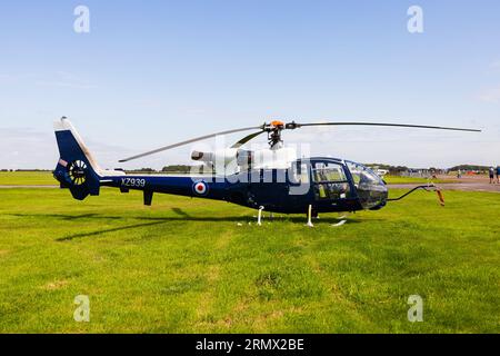 Aerospatiale Westland Gazelle HT2 helicopter of the Gazelle Squadron display Team. XZ939 Stock Photo