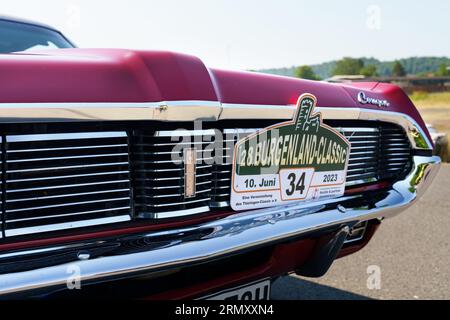 Waltershausen, Germany - June 10, 2023: Lincoln Mercury. Front view of the bumper, hood, grille and headlights. Stock Photo