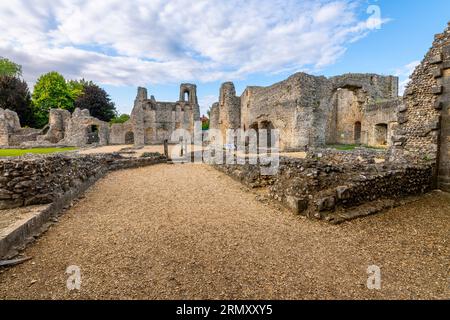 The ruins of the medieval Wolvesey Castle, the Old Bishop's Palace dating from 970 AD in the historic center of Winchester, Hampshire, England UK. Stock Photo