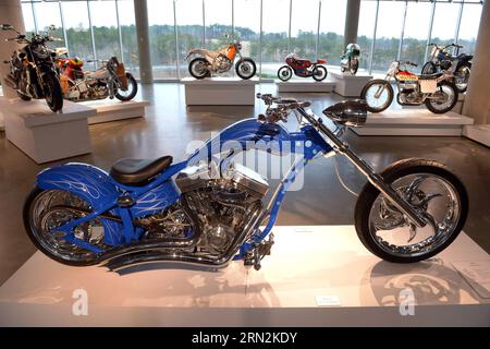 BIRMINGHAM, March 12, 2015 -- A motocycle built by students of Chelsea High School is seen at in Barber Vintage Motorsports Museum in Birmingham, Alabama, the United States, March 12, 2015. With a collection of over 1200 motorcycles, the Barber Vintage Motorsports Museum was named the largest motorcycle museum in the world by the Guinness Book of World Records in 2014. ) U.S.-ALABAMA-BIRMINGHAM-MOTORCYCLE MUSEUM YinxBogu PUBLICATIONxNOTxINxCHN   Birmingham March 12 2015 a motocycle built by Students of Chelsea High School IS Lakes AT in Barber Vintage Sports Museum in Birmingham Alabama The Un Stock Photo