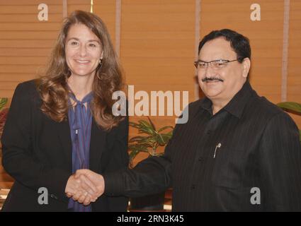 (150420) -- NEW DELHI, April 20, 2015 () -- Melinda Gates (L), wife of Microsoft founder and billionaire philanthropist Bill Gates, shakes hands with Indian Union Minister for Health and Family Welfare Jagat Prakash Nadda in New Delhi, India, April 20, 2015. India conferred one of its highest civilian awards on Bill Gates and his wife Melidna for their work to promote global health and development. () (zjy) INDIA-NEW DELHI-MELINDA GATES Xinhua PUBLICATIONxNOTxINxCHN   New Delhi April 20 2015 Melinda Gates l wife of Microsoft Founder and Billionaire Philanthropist Bill Gates Shakes Hands With I Stock Photo