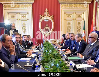 (150420) -- LISBON, April 20, 2015 -- Portuguese Prime Minister Pedro Passos Coelho (2nd L) and Moroccan Prime Minister Abdelilah Benkirane (1st R) attend the 12th Portuguese-Moroccan summit in Lisbon, Portugal, on April 20, 2015. Portuguese Prime Minister Pedro Passos Coelho announced on Monday the creation of an Observatory for Investment between Portugal and Morocco aimed at deepening the two countries commercial and economic relations. ) PORTUGAL-LISBON-MOROCCO-SUMMIT ZhangxLiyun PUBLICATIONxNOTxINxCHN   Lisbon April 20 2015 PORTUGUESE Prime Ministers Pedro Passos Coelho 2nd l and Moroccan Stock Photo