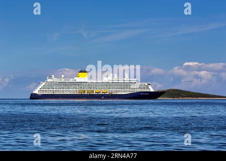 Spirit of Discovery, cruise ship of the British shipping company Saga Cruises off the coast of the Isles of Scilly, St Mary's, Isles of Scilly Stock Photo