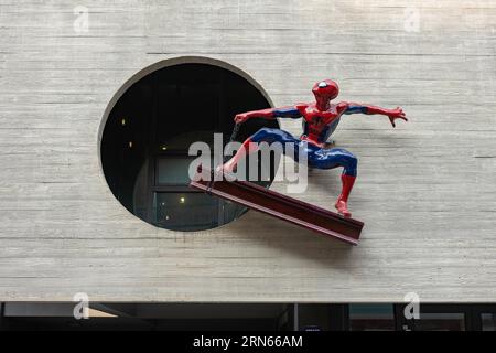 Figure of Spider-Man on a building, modern architecture, Seoul Stock Photo