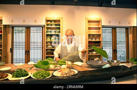 Netflix star cooking nun Jeong Kwan, Chunjinam hermitage at Baekyangsa Temple, main temple of the Jogye Order of Korean Buddhism, Bukha-myeon Stock Photo