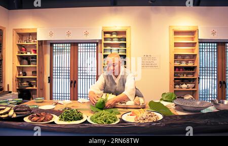 Netflix star cooking nun Jeong Kwan, Chunjinam hermitage at Baekyangsa Temple, main temple of the Jogye Order of Korean Buddhism, Bukha-myeon Stock Photo