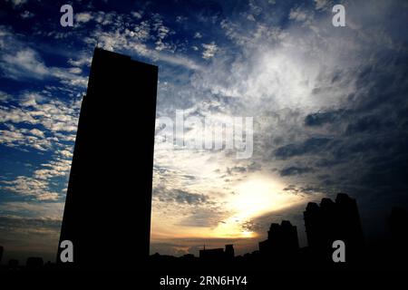 (150729) -- XIAMEN, July 29, 2015 -- Photo taken on July 28, 2015 shows clouds over Xiamen, southeast China s Fujian Province. ) (hgh/zwx) CHINA-FUJIAN-XIAMEN-CLOUDS(CN) ZengxDemeng PUBLICATIONxNOTxINxCHN   150729 Xiamen July 29 2015 Photo Taken ON July 28 2015 Shows Clouds Over Xiamen South East China S Fujian Province HGH zwx China Fujian Xiamen Clouds CN ZengxDemeng PUBLICATIONxNOTxINxCHN Stock Photo