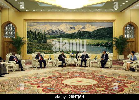 (150909) -- BEIJING, Sept. 9, 2015 -- Chinese Vice President Li Yuanchao (3rd R) meets with Botswana s former President Festus Mogae (3rd L), Mozambique s former President Armando Guebuza (2nd L) and South African former President Thabo Mbeki (1st L) in Beijing, capital of China, Sept. 9, 2015. )(wjq) CHINA-BEIJING-LI YUANCHAO-FORMER AFRICAN LEADERS-MEETING (CN) LiuxWeibing PUBLICATIONxNOTxINxCHN   150909 Beijing Sept 9 2015 Chinese Vice President left Yuan Chao 3rd r Meets With Botswana S Former President Festus Mogae 3rd l Mozambique S Former President Armando Guebuza 2nd l and South African Stock Photo