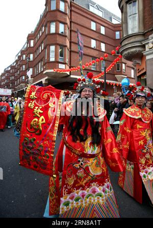 LONDON, File photo taken on Feb. 22, 2015 shows people attending the Chinese lunar New Year celebration in London, Britain. Chinese President Xi Jinping will pay a state visit to Britain from Oct. 19 to 23. ) BRITAIN-FILE PHOTOS-CHINESE PRESIDENT-VISIT HanxYan PUBLICATIONxNOTxINxCHN   London File Photo Taken ON Feb 22 2015 Shows Celebrities attending The Chinese Lunar New Year Celebration in London Britain Chinese President Xi Jinping will Pay a State Visit to Britain from OCT 19 to 23 Britain File Photos Chinese President Visit HanxYan PUBLICATIONxNOTxINxCHN Stock Photo