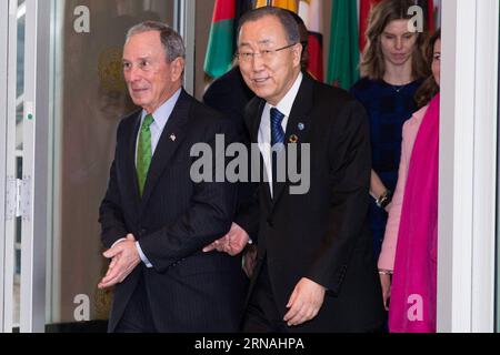 (160127) -- UNITED NATIONS, Jan. 27, 2016 -- Michael Bloomberg(L), founder of Bloomberg L.P.,former New York City mayor and United Nations special envoy for cities and climate change, walks along with United Nations Secretary-General Ban Ki-moon at the United Nations headquarters in New York, Jan. 27, 2016. Bloomberg attends the 2016 Investor Summit on Climate Risk at the UN headquarters on Wednesday. ) UN-INVESTOR SUMMIT ON CLIMATE RISK-BLOOMBERG-BAN-KI-MOON LixMuzi PUBLICATIONxNOTxINxCHN   160127 United Nations Jan 27 2016 Michael Bloomberg l Founder of Bloomberg l P Former New York City May Stock Photo