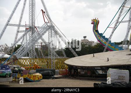 Rajkot, Gujarat, India 30-08-2023, Workers are forming a ride for Saurashtra's biggest fair Stock Photo