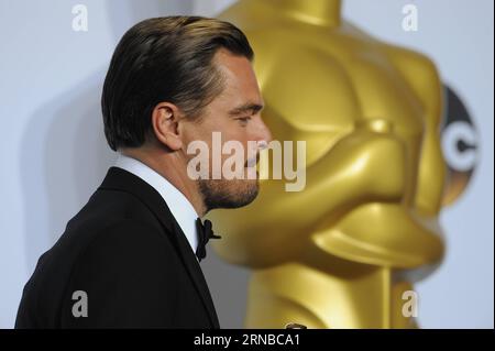 LOS ANGELES, Feb. 28, 2016 -- Leonardo DICAPRIO (Di Caprio) of The Revenant poses after winning the Best Actor award during the 88th Academy Awards at the Dolby Theater in Los Angeles, the United States, on Feb. 28, 2016. ) US-LOS ANGELES-OSCARS-BEST ACTOR YangxLei PUBLICATIONxNOTxINxCHN   Los Angeles Feb 28 2016 Leonardo DiCaprio Tue Caprio of The revenant Poses After Winning The Best Actor Award during The 88th Academy Awards AT The Dolby Theatre in Los Angeles The United States ON Feb 28 2016 U.S. Los Angeles Oscars Best Actor YangxLei PUBLICATIONxNOTxINxCHN Stock Photo