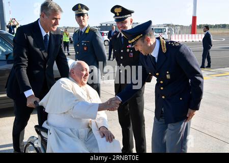 Vatican, Vatican. 31st Aug, 2023. Italy, Rome, 2023/8/31 Pope Francis boarding a plane before departing from Fiumicino airport, near Rome, Italy, for his five-day apostolic journey to Mongolia Photograph by Vatican Media /Catholic Press Photo Credit: Independent Photo Agency/Alamy Live News Stock Photo