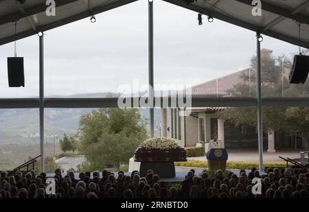 (160311) -- SIMI VALLEY, March 11, 2016 -- The casket of former U.S. First Lady Nancy Reagan is seen at her funeral at the Ronald Reagan Presidential Library in Simi Valley, California, March 11, 2016. Nancy Reagan s funeral was held here on Friday morning. She died of heart failure last Sunday at the age of 94. ) U.S.-CALIFORNIA-SIMI VALLEY-NANCY REAGAN-FUNERAL YangxLei PUBLICATIONxNOTxINxCHN   Simi Valley March 11 2016 The casket of Former U S First Lady Nancy Reagan IS Lakes AT her Funeral AT The Ronald Reagan Presidential Library in Simi Valley California March 11 2016 Nancy Reagan S Funer Stock Photo