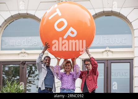 AMSTERDAM - Sergio Vyent, Maxime Meiland and Herman Brusselmans during the kick-off of the tenth anniversary edition of Stoptober. Stoptober is an annual campaign to encourage smokers to stop smoking for 28 days in October. ANP EVA PLEVIER netherlands out - belgium out Stock Photo