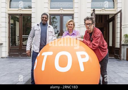 AMSTERDAM - Sergio Vyent, Maxime Meiland and Herman Brusselmans during the unveiling of the magazine at the kick-off of the ten-year anniversary edition of Stoptober. Stoptober is an annual campaign to encourage smokers to stop smoking for 28 days in October. ANP EVA PLEVIER netherlands out - belgium out Stock Photo
