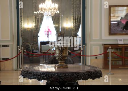 Tehran. 28th Aug, 2023. This photo taken on Aug. 28, 2023 shows an interior view of the Mellat Palace Museum in the Saad Abad Museum Complex in Tehran, Iran. The Saad Abad Museum Complex in the north of Tehran is made up of a dozen palaces which take up an area of about 410 hectares. Some of the palaces in the complex were made open to the public as museums after Iran's 1979 Islamic Revolution. Credit: Shadati/Xinhua/Alamy Live News Stock Photo