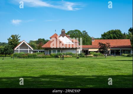 Weert, Limburg, The Netherlands, July 14, 2023 - Residential upper class houses at the Dutch countryside Stock Photo