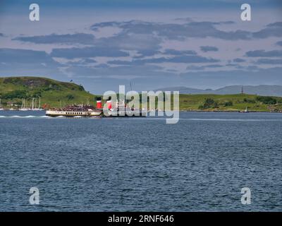 The PS Waverley at Oban, Scotland, UK. Built in 1946 this is the last seagoing passenger-carrying paddle steamer in the world. Stock Photo