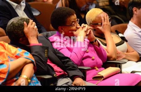 (161205) -- JOHANNESBURG, Dec. 5, 2016 -- Graca Machel (C), widow of late former South African president Nelson Mandela, attends an event commemorating the third anniversary of Mandela s death in Johannesburg, South Africa, on Dec. 5, 2016.?South Africans on Monday marked the 3rd anniversary of former president Nelson Mandela s death, vowing to honour his legacy by upholding his values and principles. ) SOUTH AFRICA-JOHANNESBURG-MANDELA-DEATH-3RD ANNIVERSARY ZhaixJianlan PUBLICATIONxNOTxINxCHN   Johannesburg DEC 5 2016 Graca Machel C Widow of Late Former South African President Nelson Mandela Stock Photo
