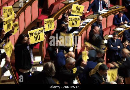 Italien: Senat spricht neuer Regierung das Vertrauen aus (161214) -- ROME, Dec. 14, 2016 -- Anti-establishment Five Star Movement (M5S) senators hold 20 Million No signs ahead of a confidence vote at the upper house in Rome, capital of Italy, on Dec. 14, 2016. The new cabinet of Italian Prime Minister Paolo Gentiloni won the second of two confidence votes on Wednesday, paving the way for formally taking over the power. ) ITALY-ROME-SENATE-GENTILONI-CONFIDENCE VOTE-WINNING JinxYu PUBLICATIONxNOTxINxCHN   Italy Senate speaks later Government the Trust out 161214 Rome DEC 14 2016 Anti Establishme Stock Photo