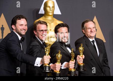 Visual effects artists Dan Lemmon, Andrew R. Jones, Adam Valdez and Robert Legato pose after winning the Best Visual Effects award for The Jungle Book at press room of the 89th Academy Awards at the Dolby Theater in Los Angeles, the United States, on Feb. 26, 2017. )(zf) U.S.-LOS ANGELES-OSCAR-AWARD YangxLei PUBLICATIONxNOTxINxCHN   Visual Effects Artists Dan Lemmon Andrew r Jones Adam Valdez and Robert Legato Pose After Winning The Best Visual Effects Award for The Jungle Book AT Press Room of The 89th Academy Awards AT The Dolby Theatre in Los Angeles The United States ON Feb 26 2017 ZF U S Stock Photo