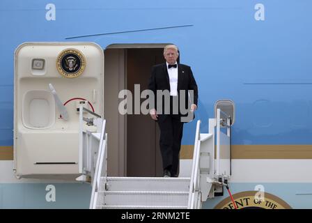 (170504) -- NEW YORK, May 4, 2017 -- U.S. President Donald Trump walks out of the Air Force One at John F. Kennedy International Airport in New York, the United States, May 4, 2017. As a native New Yorker, Trump started his first homecoming visit on Thursday since his inauguration in Jan. 20, 2017. ) U.S.-NEW YORK-TRUMP-HOMECOMING-VISIT WangxYing PUBLICATIONxNOTxINxCHN   New York May 4 2017 U S President Donald Trump Walks out of The Air Force One AT John F Kennedy International Airport in New York The United States May 4 2017 As a NATIVE New Yorker Trump started His First Homecoming Visit ON Stock Photo