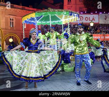 (170613) -- LISBON, June 13, 2017 -- Revelers perform during the Saint Anthony s Parade in Lisbon, capital of Portugal, on June 12, 2017. Lisbon celebrated Saint Antony s day, the city s protector, with a parade on Monday. ) (zxj) PORTUGAL-LISBON-SAINT ANTHONY S PARADE ZhangxLiyun PUBLICATIONxNOTxINxCHN   Lisbon June 13 2017 Revels perform during The Saint Anthony S Parade in Lisbon Capital of Portugal ON June 12 2017 Lisbon celebrated Saint Antony S Day The City S PROTECTOR With a Parade ON Monday  Portugal Lisbon Saint Anthony S Parade ZhangxLiyun PUBLICATIONxNOTxINxCHN Stock Photo