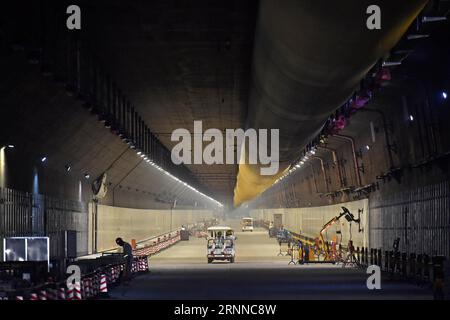 (170707) -- ZHUHAI, July 7, 2017 -- Photo taken on July 5, 2017 shows the construction site of an undersea tunnel of the Hong Kong-Zhuhai-Macao Bridge. The main structure of world s longest cross-sea bridge linking Hong Kong, Zhuhai, and Macao was finished on July 7, 2017. The main structure measures 29.6 kilometers, consisting of a 22.9-km bridge section and 6.7-km underground tunnel. The bridge s total length is 55 kilometers. It has taken seven years to build the bridge, which will be open to traffic at the end of the year. ) (ry) CHINA-HONG KONG-ZHUHAI-MACAO-BRIDGE (CN) LiangxXu PUBLICATIO Stock Photo