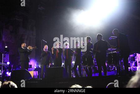 (170723) -- BAALBECK, July 23, 2017 () -- Trumpet player and composer Ibrahim Maalouf (1st L) performs during the Baalbeck International Festival in Baalbeck, Lebanon, July 22, 2017.() (djj) LEBANON-BAALBECK-INTERNATIONAL FESTIVAL-IBRAHIM MAALOUF Xinhua PUBLICATIONxNOTxINxCHN   Baalbeck July 23 2017 Trumpet Player and Composer Ibrahim Maalouf 1st l performs during The Baalbeck International Festival in Baalbeck Lebanon July 22 2017 djj Lebanon Baalbeck International Festival Ibrahim Maalouf XINHUA PUBLICATIONxNOTxINxCHN Stock Photo