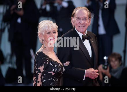 170904 -- VENICE, Sept. 4, 2017 -- Actor Donald Sutherland R and actress Helen Mirren attend the premiere of the movie The Leisure Seeker at the 74th Venice Film Festival in Venice, Italy, Sept. 3, 2017. jmmn ITALY-VENICE-FILM FESTIVAL- THE LEISURE SEEKER -PREMIERE JinxYu PUBLICATIONxNOTxINxCHN Stock Photo