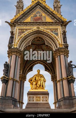 London, UK: The Albert Memorial in Kensington Gardens in memory of Prince Albert, the husband of Queen Victoria. Detail of the statue and canopy. Stock Photo