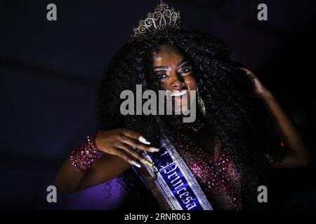 Rio De Janeiro, Brazil. 02nd Sep, 2023. Bruna dos Santos, dancer from the Estação Primeira de Mangueira, performs during the 'King and Queen of Carnival 2024' competition. A jury in the Brazilian metropolis on Friday evening (local time) chose 26-year-old merchant César as the new 'Rei Momo' and 20-year-old small businesswoman Mendes as the 'Rainha do Carnaval.' They are to 'reign' during Carnival in February. Credit: Joao Gabriel Alves/dpa/Alamy Live News Stock Photo