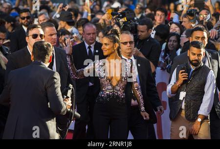 (170914) -- TORONTO, Sep. 14, 2017 -- Actress Halle Berry attends the world premiere of the film Kings at Roy Thomson Hall during the 2017 Toronto International Film Festival in Toronto, Canada, Sept. 13, 2017. )(gj) CANADA-TORONTO-TIFF- KINGS ZouxZheng PUBLICATIONxNOTxINxCHN Stock Photo