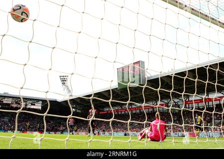 2nd September 2023; Gtech Community Stadium, Brentford, London, England; Premier League Football, Brentford versus Bournemouth; Dominic Solanke of Bournemouth scores for 1-1 in the 30th minute Stock Photo