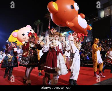 (171127) -- LOS ANGELES, Nov. 27, 2017 -- People participate in the 86th annual Hollywood Christmas Parade in Los Angeles, the United States, Nov. 26, 2017. ) (psw) U.S.-LOS ANGELES-HOLLYWOOD CHRISTMAS PARADE LixYing PUBLICATIONxNOTxINxCHN Stock Photo