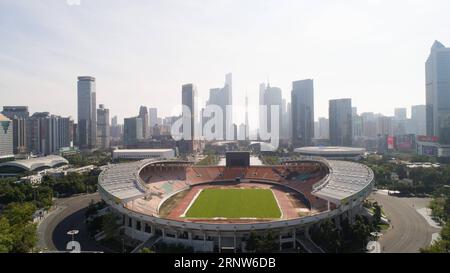 (171205) -- GUANGZHOU, Dec. 5, 2017 -- Photo taken on Dec. 2, 2017 shows Tianhe stadium in Guangzhou, south China s Guangdong Province. The 2017 Fortune Global Forum will be held in Guangzhou from Dec. 6 to 8. )(mcg) CHINA-GUANGZHOU-AERIAL VIEW (CN) JinxLiwang PUBLICATIONxNOTxINxCHN Stock Photo