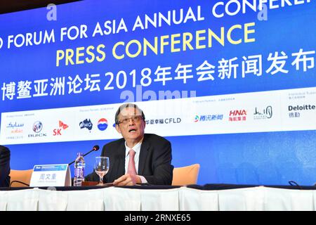 (180125) -- BEIJING, Jan. 25, 2018 -- Boao Forum for Asia (BFA) secretary-general Zhou Wenzhong attends a press conference in Beijing, capital of China, Jan. 25, 2018. Scheduled for April 8 to 11, this year s annual meeting of BFA will highlight themes of reform, opening up and innovation, organizers said Thursday. )(mcg) CHINA-BEIJING-BFA-PRESS CONFERENCE (CN) LixXin PUBLICATIONxNOTxINxCHN Stock Photo