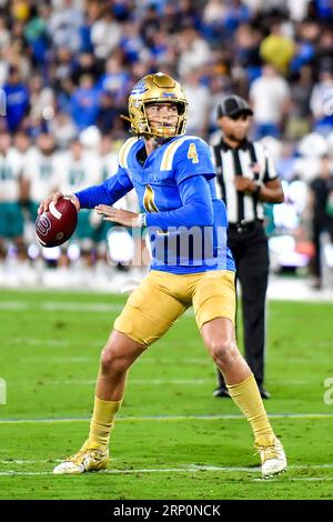 UCLA Bruins quarterback Ethan Garbers (4) runs with the ball during an ...