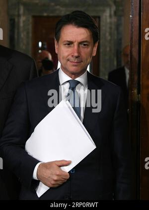 (180523) -- ROMA, May 23, 2018 -- Giuseppe Conte attends a press conference after meeting with Italian President Sergio Mattarella in Rome, Italy, on May 23, 2018. Italian President Sergio Mattarella on Wednesday named law professor Giuseppe Conte as Italy s new prime minister, tasking him with a mandate to form a new government. ) ITALY-ROMA-NEW-PM-GIUSEPPE CONTE AlbertoxLingria PUBLICATIONxNOTxINxCHN Stock Photo